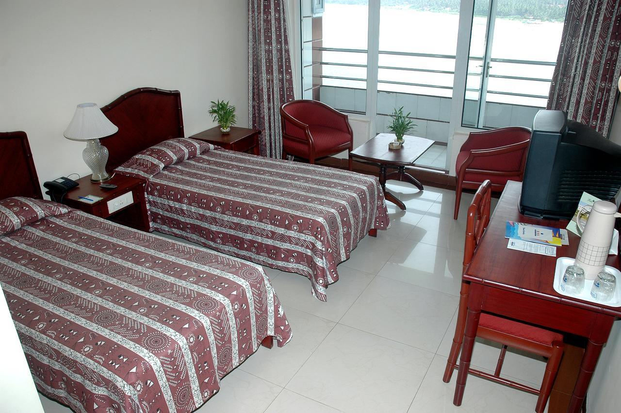 Rns Residency Sea View Māvalli Exterior foto